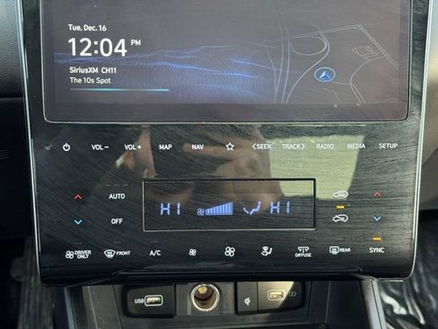 Used 2024 Hyundai Tucson SEL image 14
