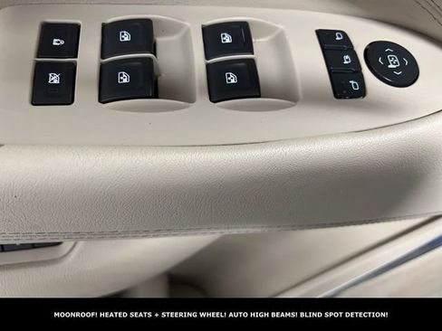 Used 2015 Cadillac Escalade Luxury image 13