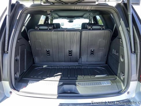 New 2026 GMC Yukon AT4 w/ AT4 Premium Package AWD/4WD image 25