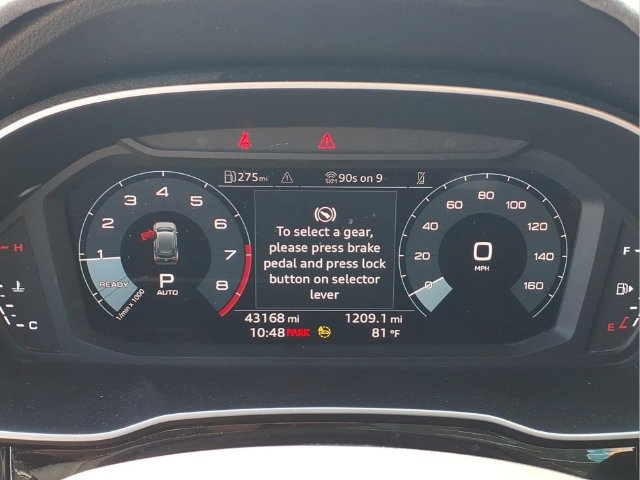 Used 2022 Audi Q3 2.0T Premium Plus w/ Premium Plus Package AWD/4WD image 12