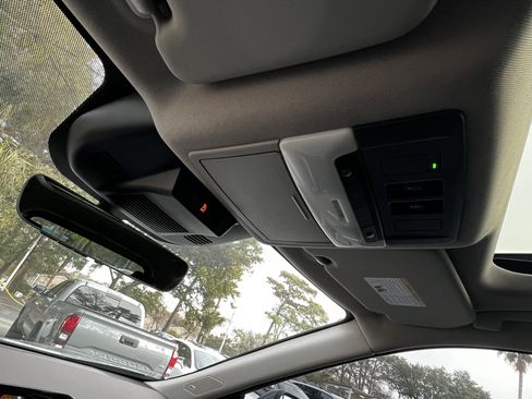 Used 2022 Nissan Rogue Platinum w/ Head-Up Display Package image 30