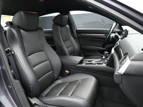 Used 2020 Honda Accord Sport image 25