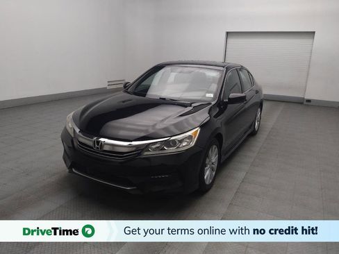 Used 2017 Honda Accord Sport image 1