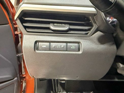 Used 2020 Nissan Altima 2.5 SR w/ Premium Package image 13