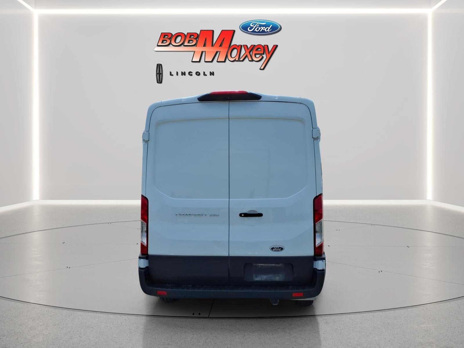 Used 2023 Ford Transit 250 Medium Roof w/ Load Area Protection Package RWD image 6