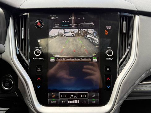 Used 2025 Subaru Outback Onyx Edition image 17