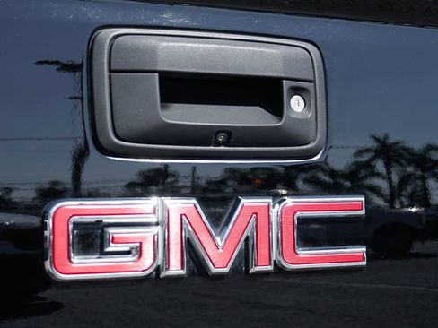 Used 2018 GMC Canyon W/T w/ Convenience Package image 40