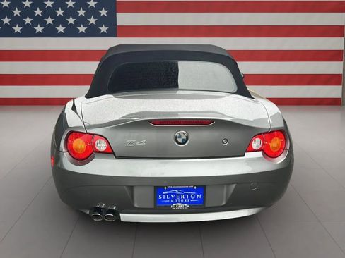 Used 2004 BMW Z4 2.5i image 4