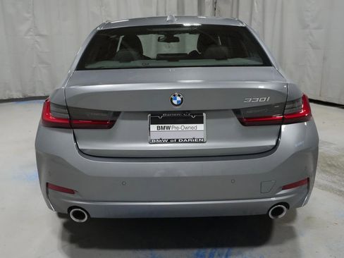 Used 2023 BMW 330i 330i w/ Driving Assistance Package image 17