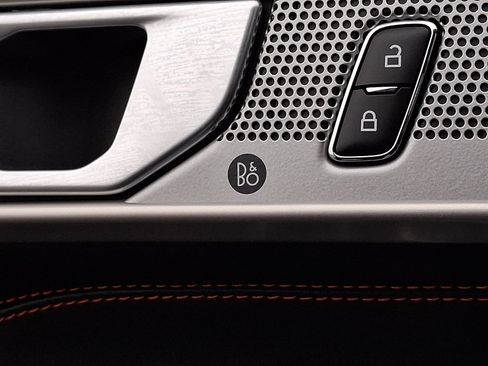 Certified 2023 Ford Explorer ST-Line w/ Class IV Trailer Tow Package image 27