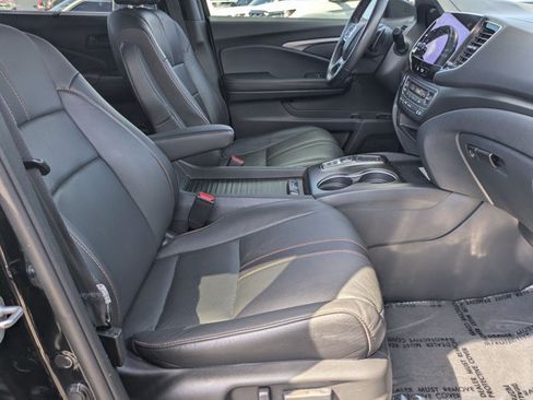Used 2023 Honda Passport TrailSport image 22