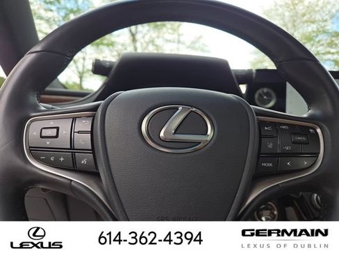 Certified 2025 Lexus ES 350 w/ Accessory Package (Z2) FWD image 31