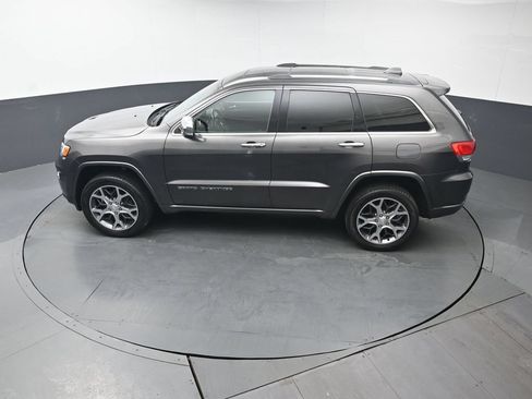Used 2019 Jeep Grand Cherokee Overland AWD/4WD image 38