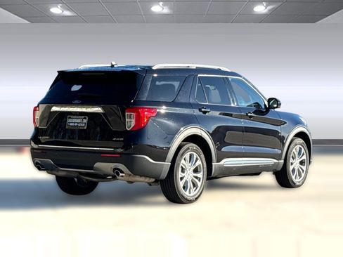 Used 2024 Ford Explorer Limited image 8