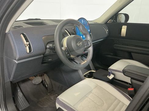 Certified 2025 MINI Cooper Countryman S image 19