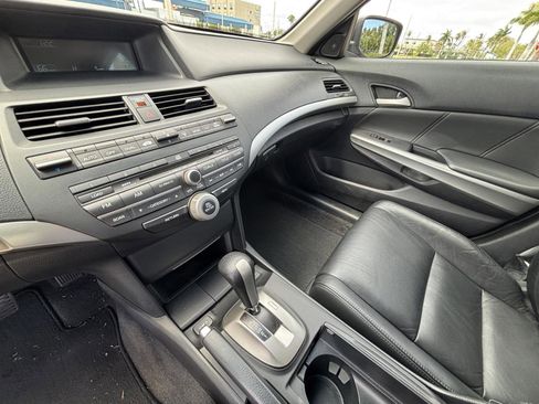 Used 2009 Honda Accord EX-L image 14