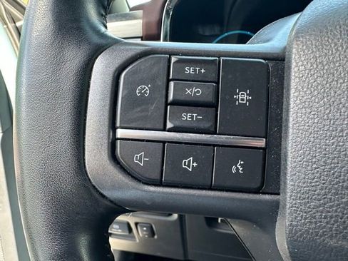Used 2023 Ford F150 Lariat AWD/4WD image 17