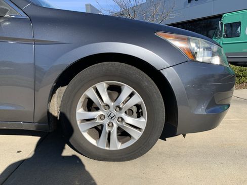 Used 2009 Honda Accord LX-P image 13