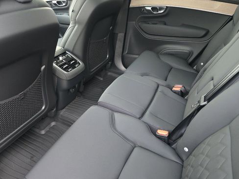 New 2026 Volvo XC90 B5 Plus w/ Protection Package image 11