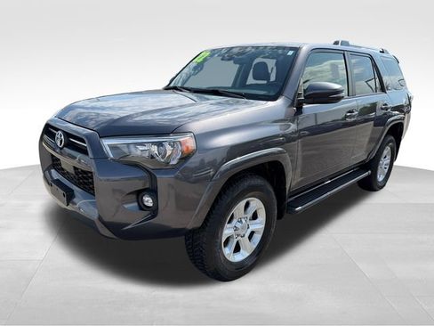 Used 2022 Toyota 4Runner SR5 Premium AWD/4WD image 3