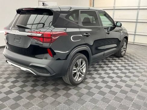Used 2022 Kia Seltos LX AWD/4WD image 19
