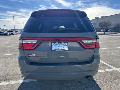 Used 2024 Dodge Durango SXT w/ SXT Blacktop Group image 5