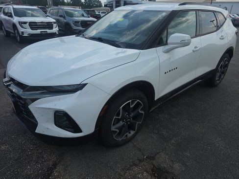 Used 2019 Chevrolet Blazer RS AWD/4WD image 2
