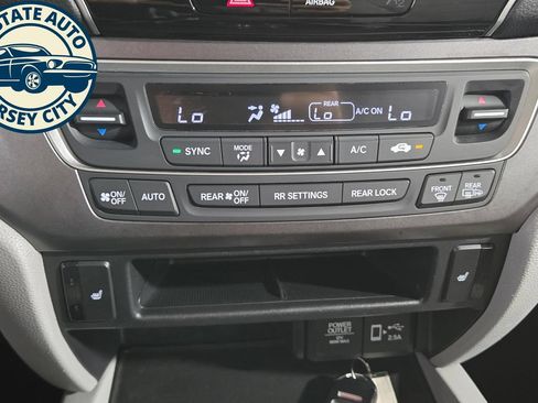 Used 2019 Honda Pilot EX image 15