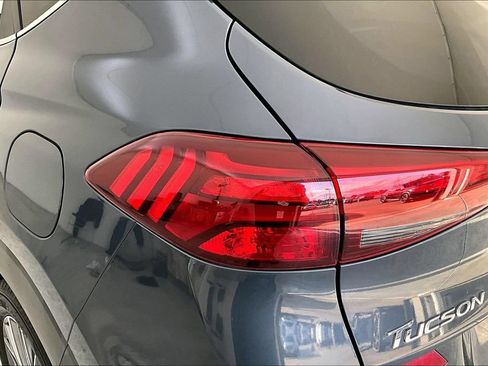 Used 2019 Hyundai Tucson Limited AWD/4WD image 38
