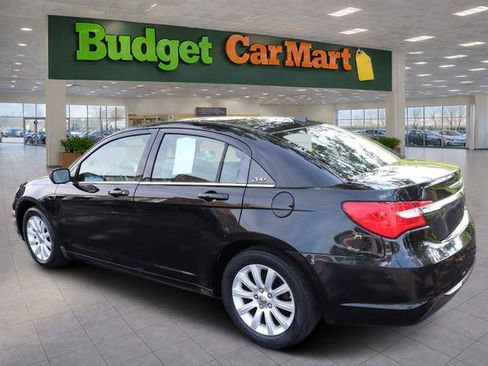 Used 2013 Chrysler 200 Touring FWD image 5