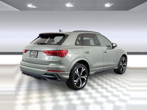 Used 2024 Audi Q3 2.0T Premium Plus w/ Premium Plus Package AWD/4WD image 9