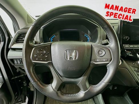 Used 2024 Honda Odyssey EX-L image 13
