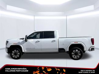 Used 2025 GMC Sierra 3500 Denali w/ Denali Reserve Package AWD/4WD video 2