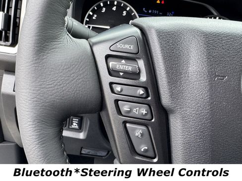 Certified 2025 Nissan Frontier SV w/ SV Convenience Package image 5