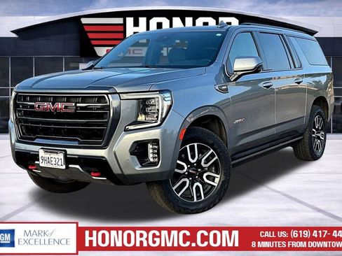 Used 2023 GMC Yukon XL AT4 w/ Technology Package image 3