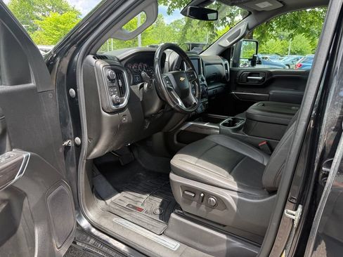 Used 2021 Chevrolet Silverado 3500 LTZ w/ LTZ Plus Package AWD/4WD image 11