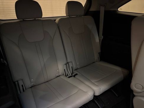 Certified 2023 Kia Sorento SX AWD/4WD image 21