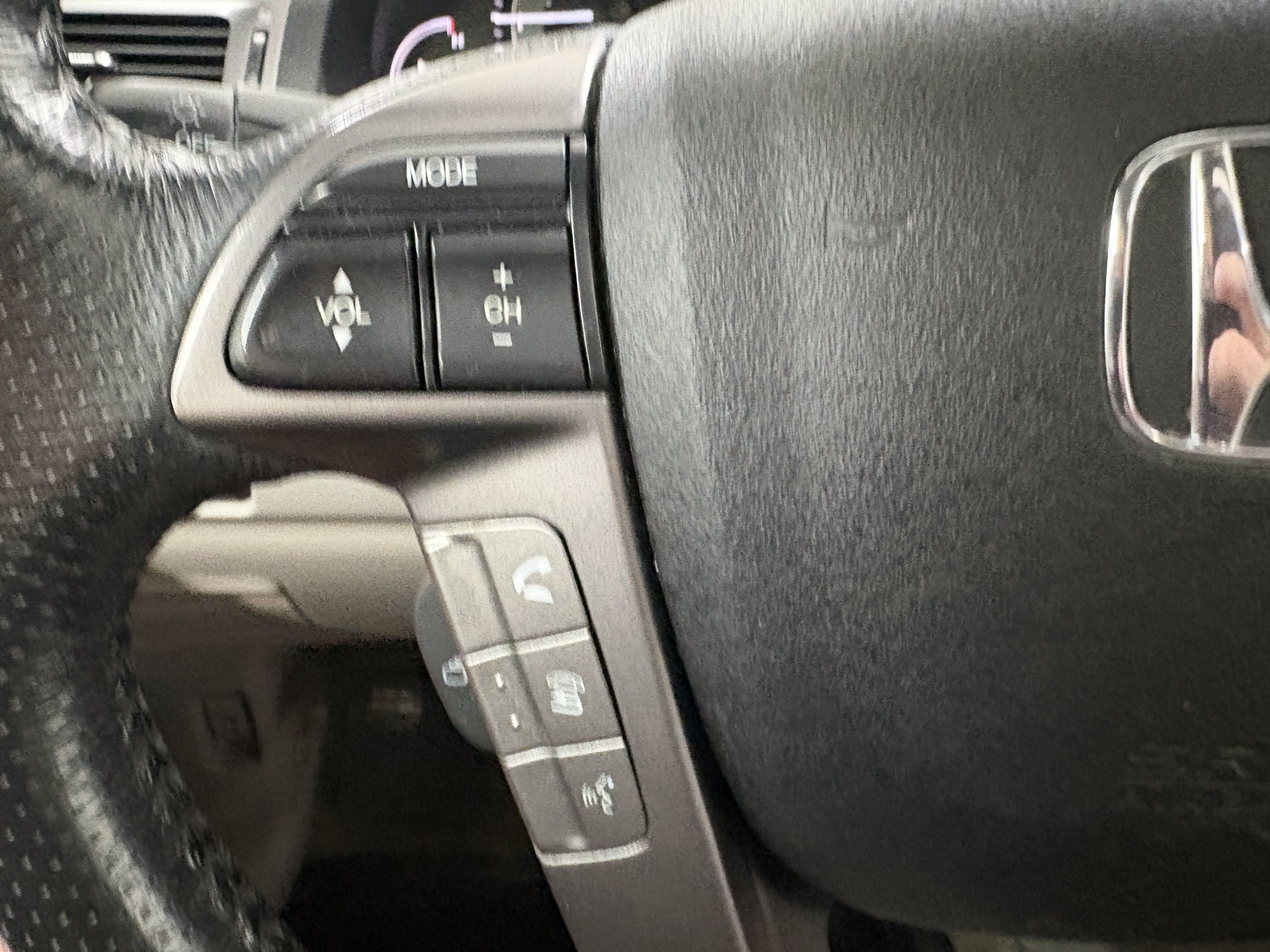 Used 2015 Honda Odyssey EX-L image 34