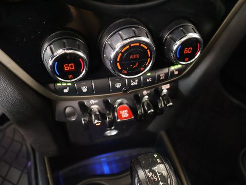Used 2019 MINI Cooper Countryman S w/ Premium Package AWD/4WD image 8