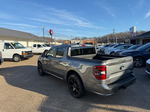 Used 2025 Ford Maverick Lobo image 4