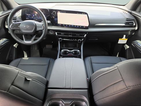 New 2026 Chevrolet Traverse LT FWD image 16
