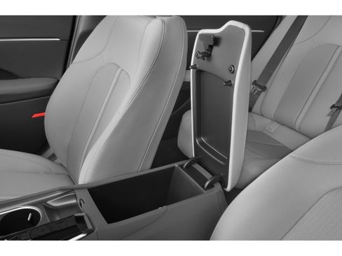 Used 2023 Hyundai Sonata SEL FWD image 9