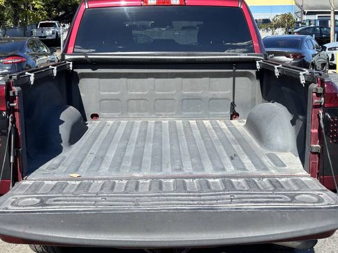 Used 2018 RAM 1500 Express AWD/4WD image 11