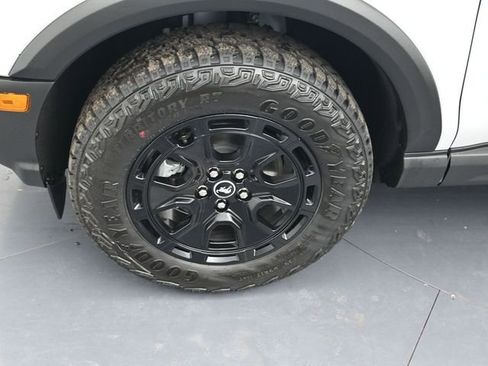 New 2026 Ford Bronco Sport Outer Banks w/ Sasquatch Outer Banks Package AWD/4WD image 10