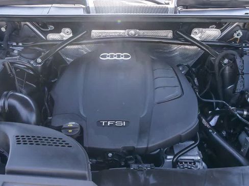 Used 2018 Audi Q5 2.0T Premium AWD/4WD image 36