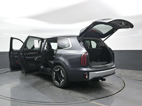 Used 2023 Kia Telluride EX AWD/4WD image 49
