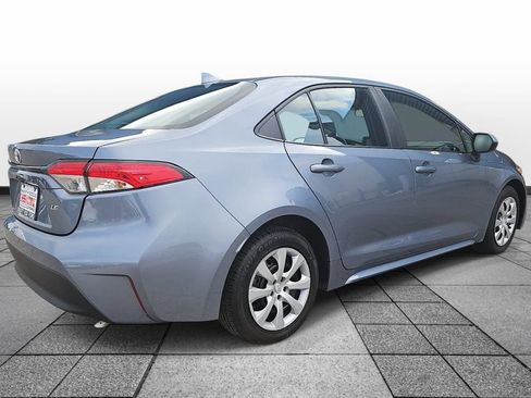 Used 2024 Toyota Corolla LE FWD image 5