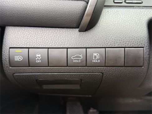 Certified 2023 Toyota Camry SE image 21