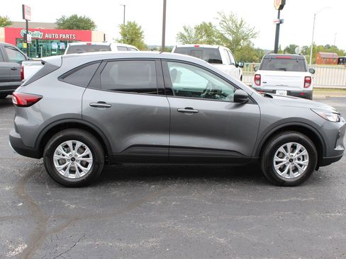 New 2026 Ford Escape Active w/ Cold Weather Package AWD/4WD image 6