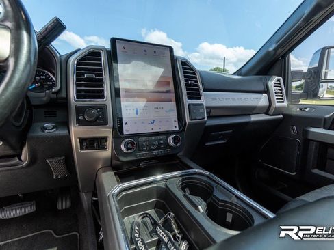 Used 2017 Ford F250 Platinum w/ Platinum Ultimate Package image 84